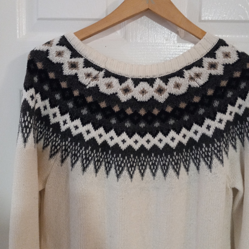 Old Navy Nordic style sweater